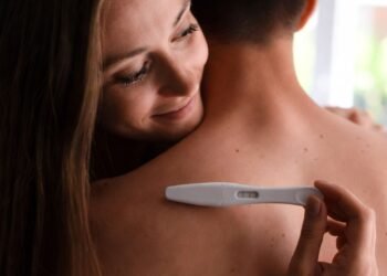 Ты станешь папой, ты что, не рад?